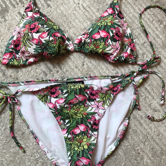 Tropical print bikini - Picture 4 of 7